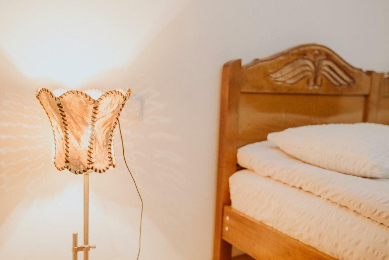 Larda Hotel Mestia Ngoại thất bức ảnh